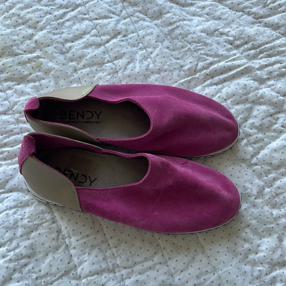 New pink Bendy shoes without tags.